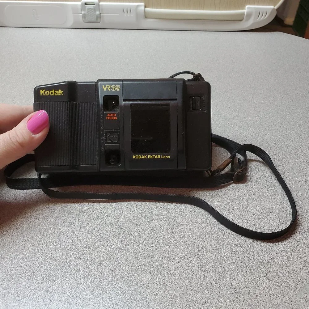 Kodak VR35 35mm Point-and-Shoot Film Camera, As Is (Strap needs Replacement)
